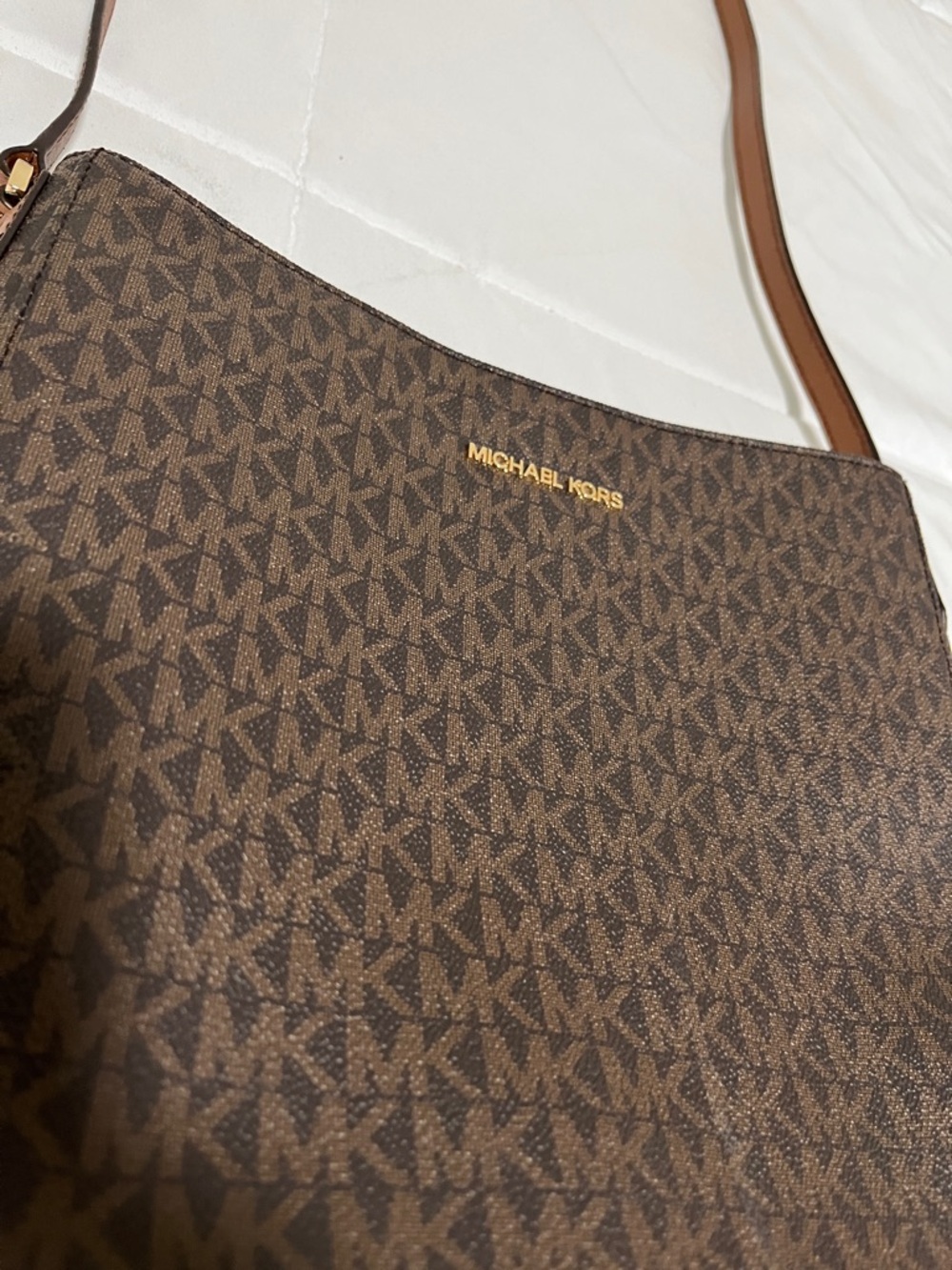 Michael Kors Brown MK Signature Crossbody Bag with Tan Strap - Picture 8 of 9